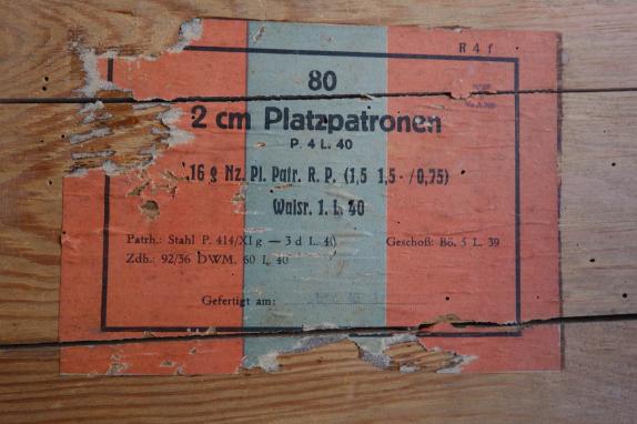 2 cm platzpatronen  ammunition wooden box