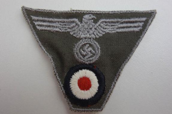 Wehrmacht Late War M43 Cap insignia