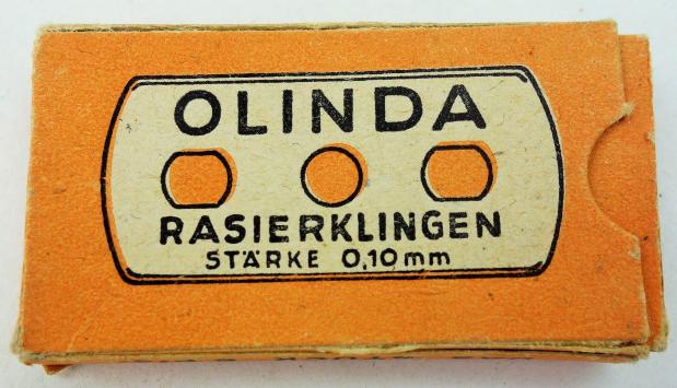 a pack of wehrmacht razor blades
