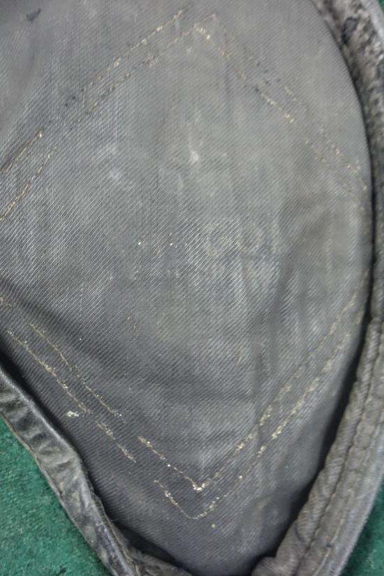 a rare british Commando Green Beret