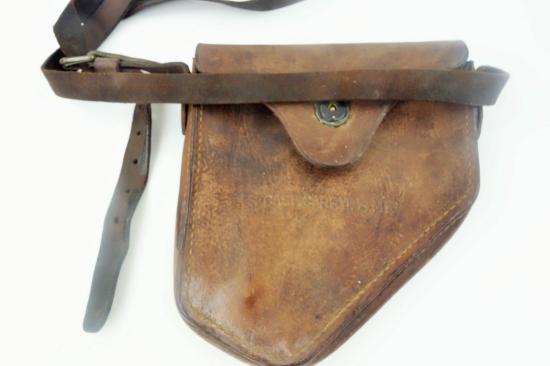 us ww2 artillery clinometer in leather pouch