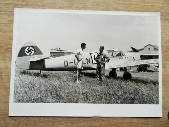 a luftwaffe  propaganda picture