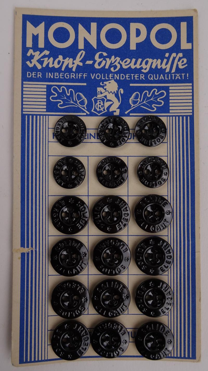 a set with 6 small and 12 larger buttons