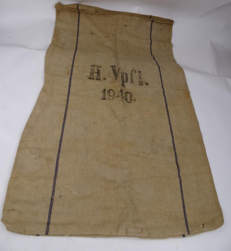 a german Heeresverpflegungssack 1940