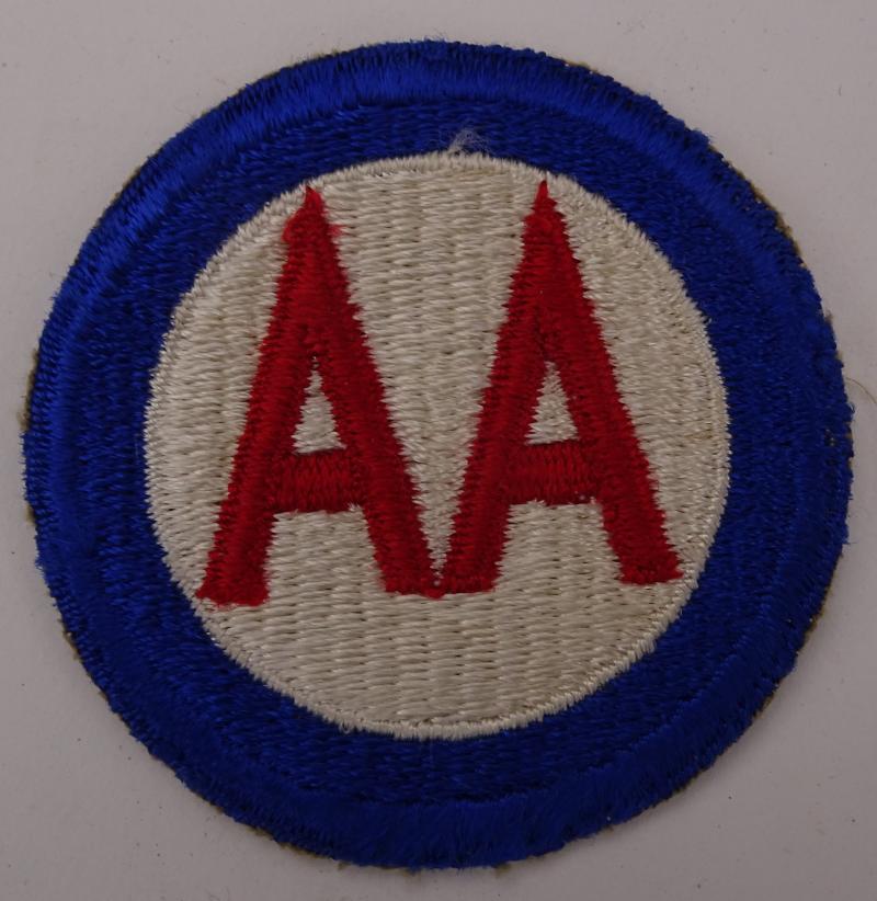 a ww2 shoulder patch for the U S Army Anti-Aircraft Command.
