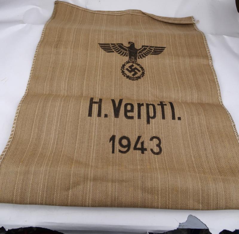 a german Heeresverpflegungssack 1943