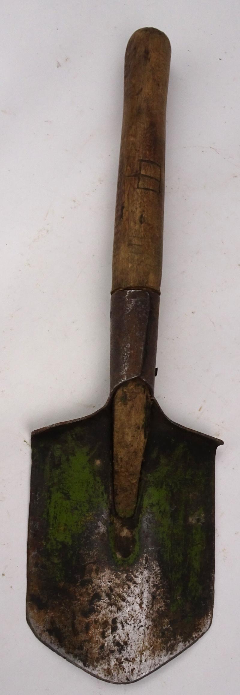 a russian ww2 shovel