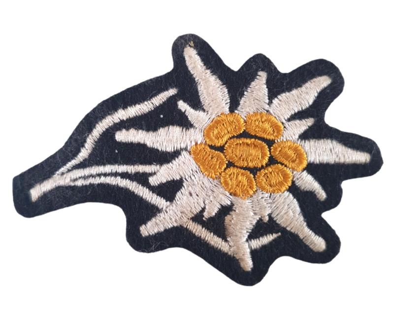 A gebirgsjäger early cap emblem