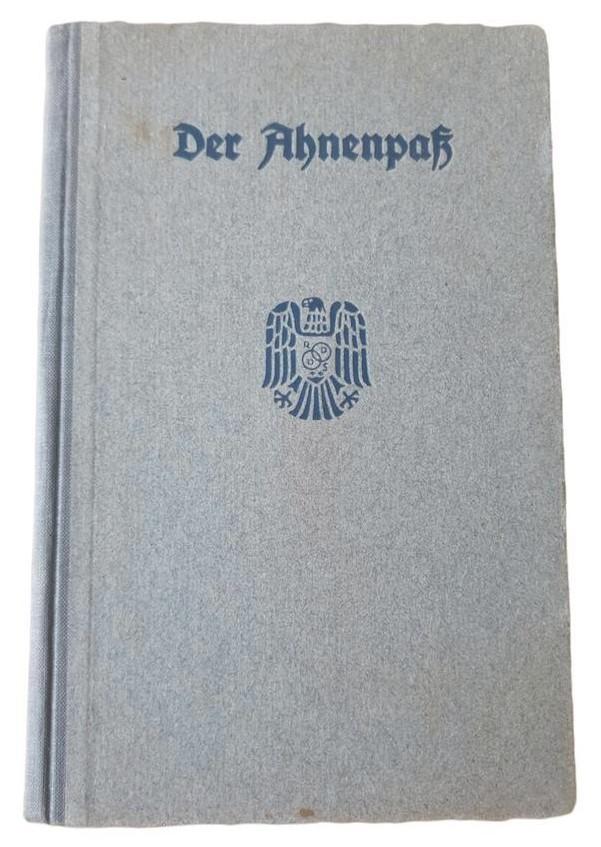 A german 1930 period  family lineage booklet  AHNENPASS