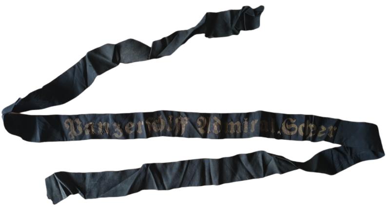 A Kriegsmarine mutslint Admiral Scheer