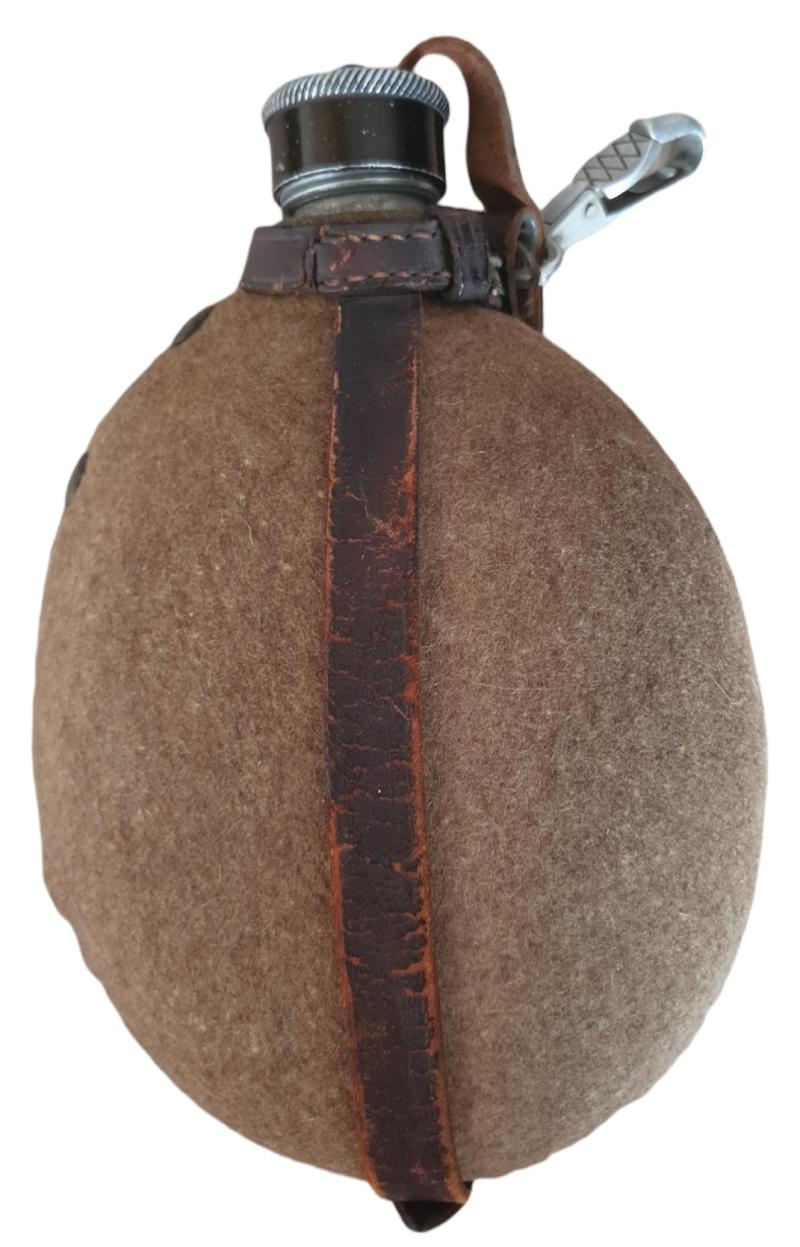 a wehrmacht  canteen without a cup