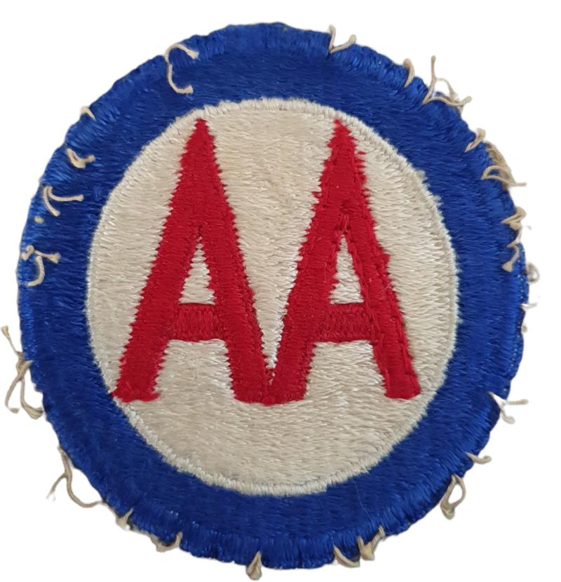 a ww2 shoulder patch for the U S Army Anti-Aircraft Command.