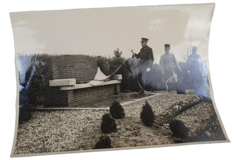 a Dutch pre-war photo