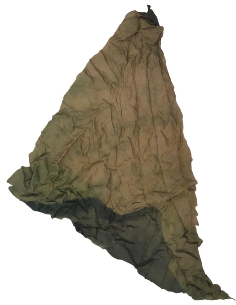 a camo scarve from a Fallschirmjäger Parachute