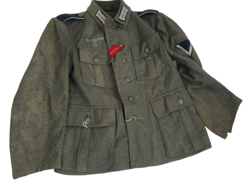 a heer  m43   em  infantry tunic