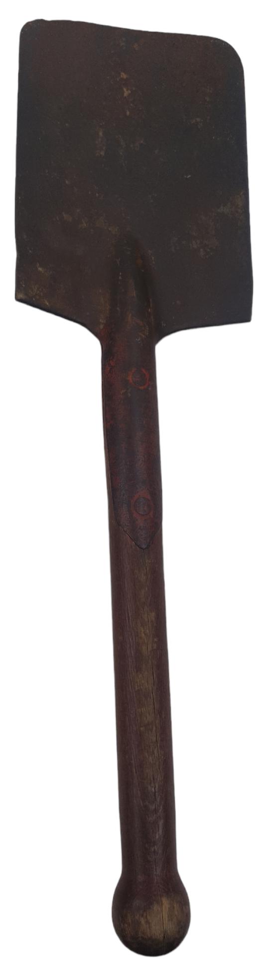 A german ww2 shovel