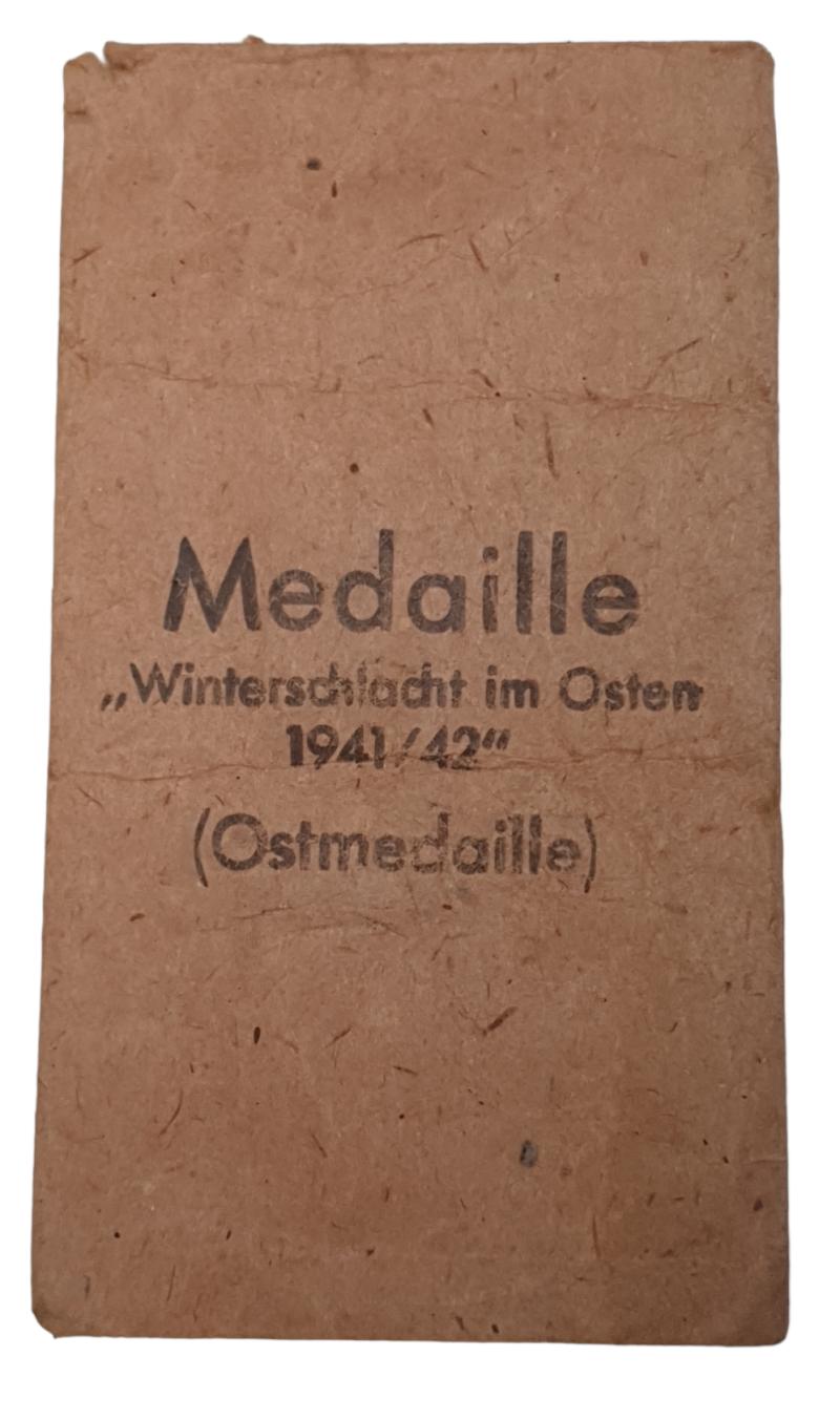 a wehrmacht Winterschacht im osten medal bag