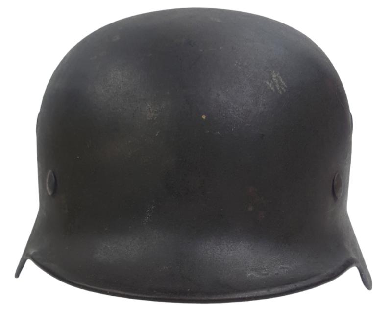 a wehrmacht et66 m35 heer single decal helmet