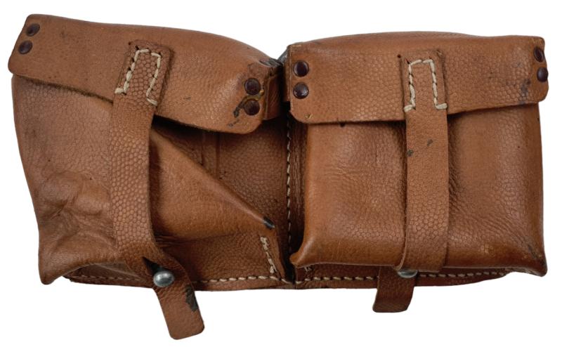 a brown G43/K43 pouch