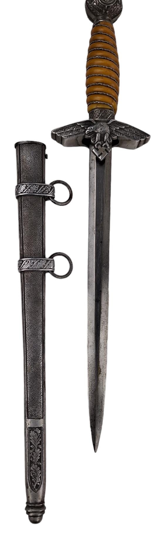 a german  ww2 luftwaffe dagger