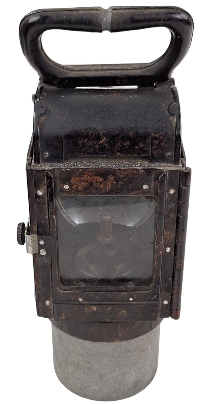 a wehrmacht gas lamp