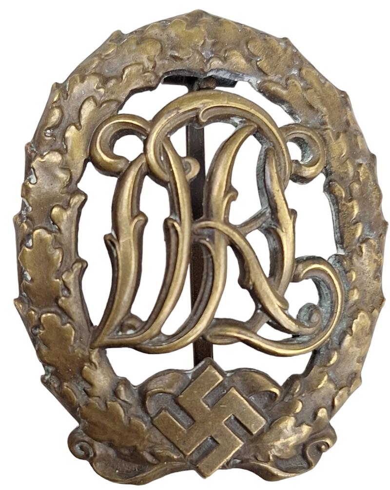 a wehmacht dra sports badge