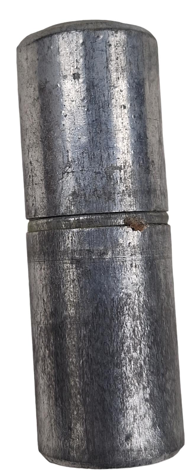 in good condition a cigaretten lighter