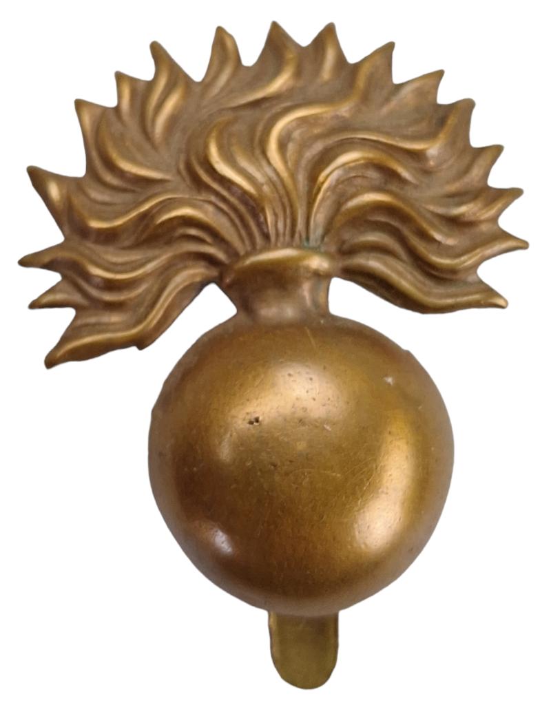 a British WW2 cap badge grenadier guards