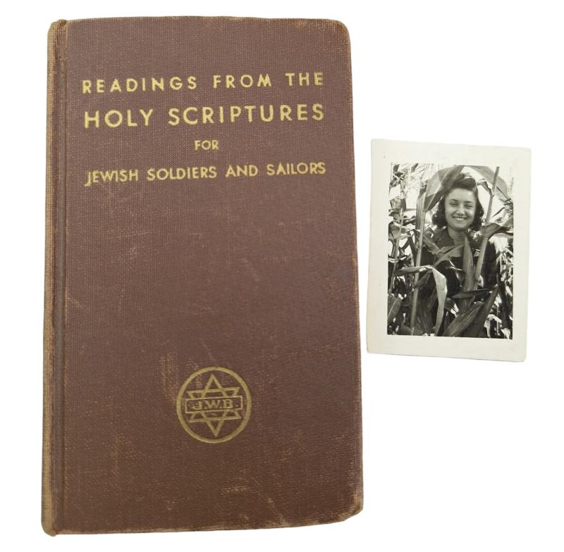 an us reading from the holy scriptures for jewish