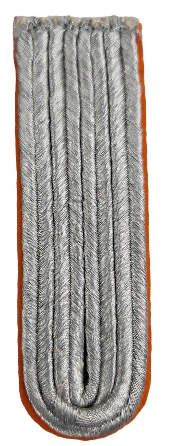 a luftwaffe Signals Shoulder Board
