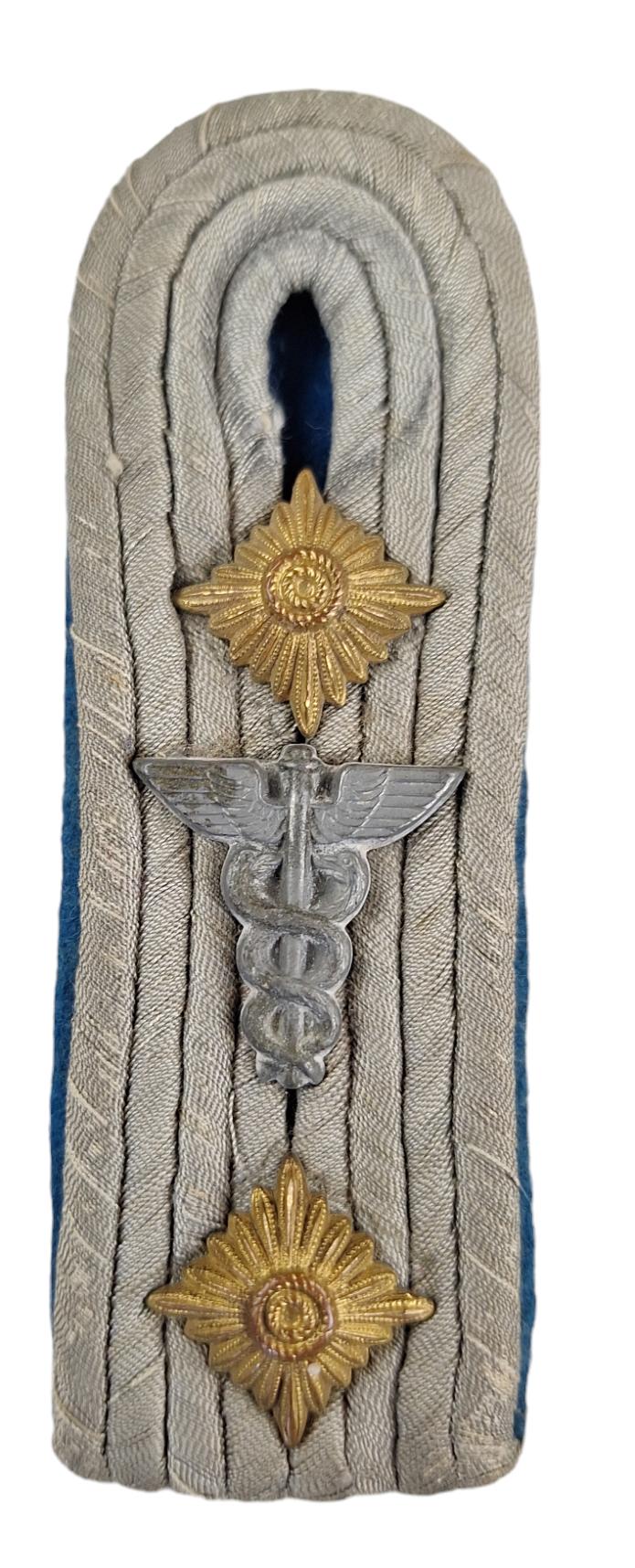 a german WW2  Truppen sonder dienst  shoulder board