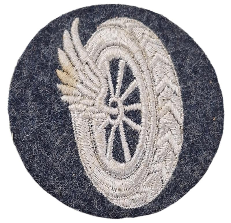 a luftwaffe luftwaffe  kraftfahrzeuggerat insignia
