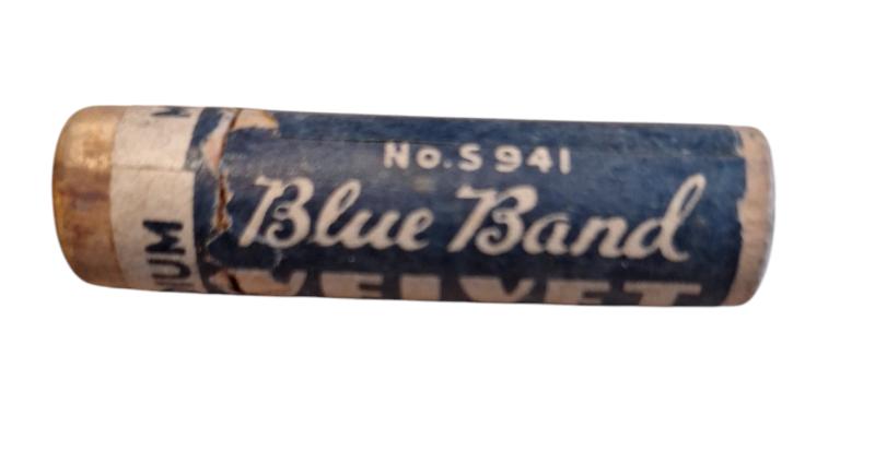 a package off american old thin black leads
