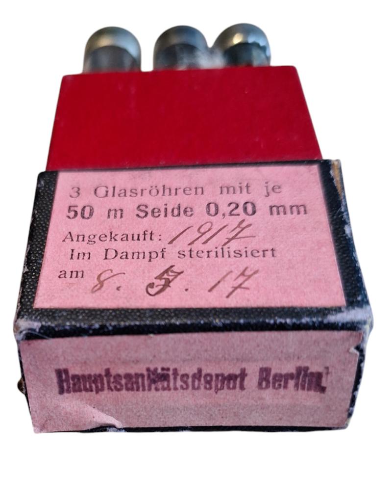 German ww1  3 Glasröhren mit je  50 m Seide