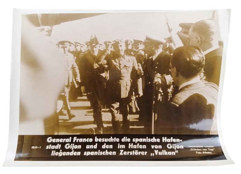 a German WW2 press photo in the size 18x24cm
