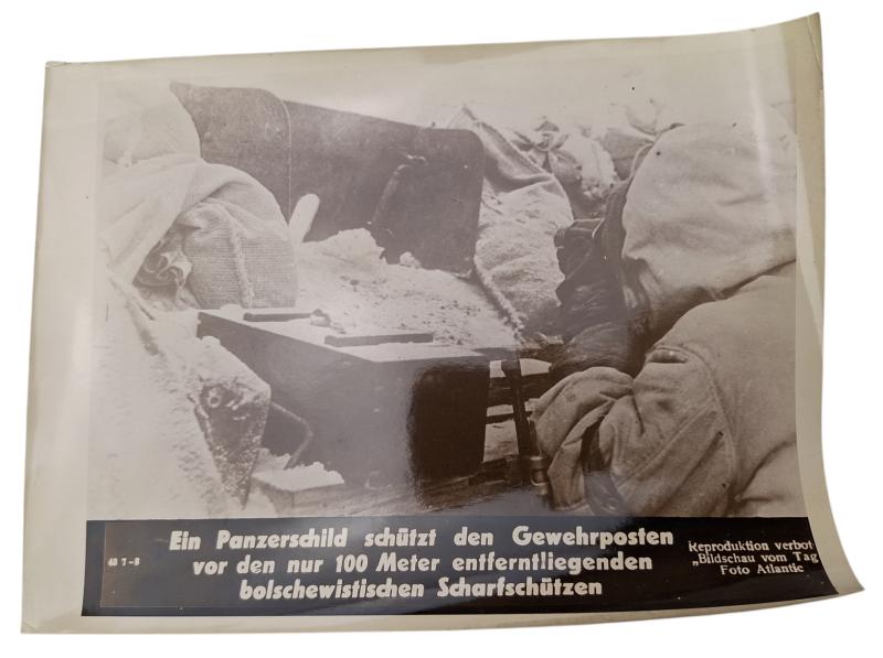 a German WW2 press photo in the size 18x24cm