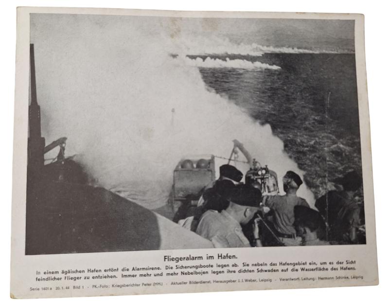 a German WW2 press photo in the size 18x23cm