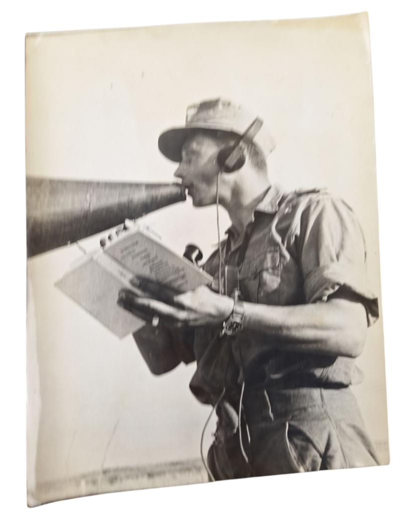 a German WW2 press photo in the size 18x24cm