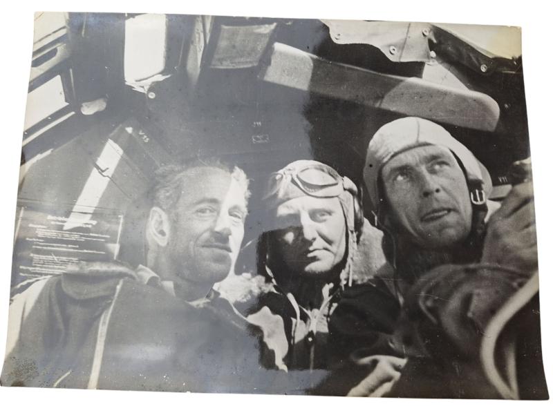 a German WW2 press photo in the size 18x24cm