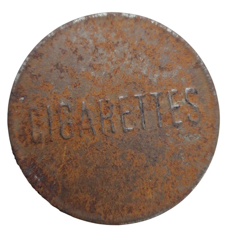 british ww2  cigarettes box