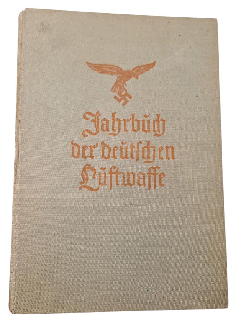 a german ww2 luftwaffe year book 1940