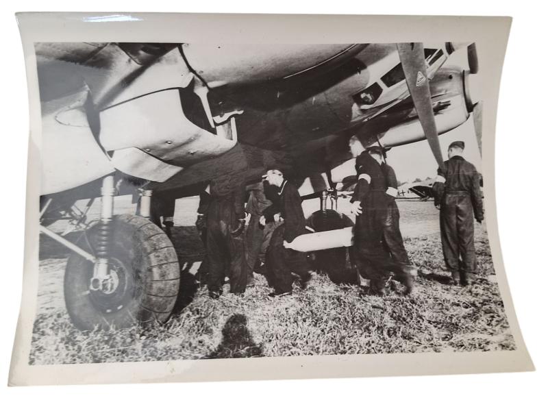 a German WW2 press photo in the size 16x21cm