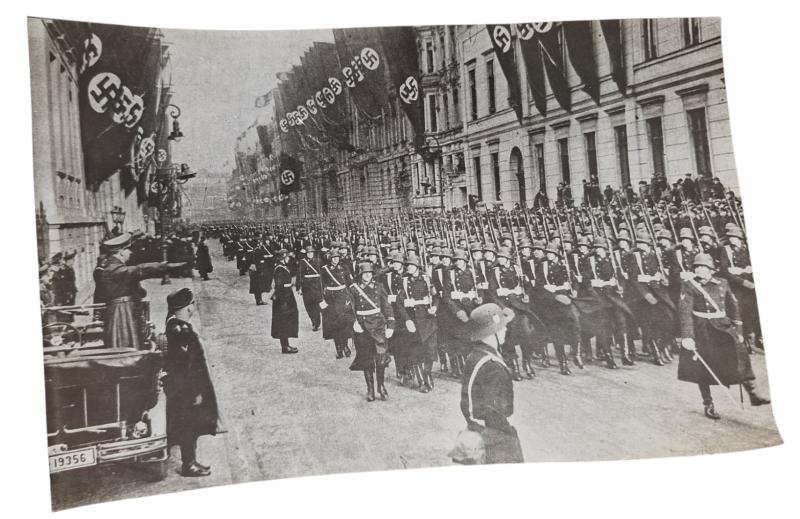 a German WW2 press photo in the size 14x22cm