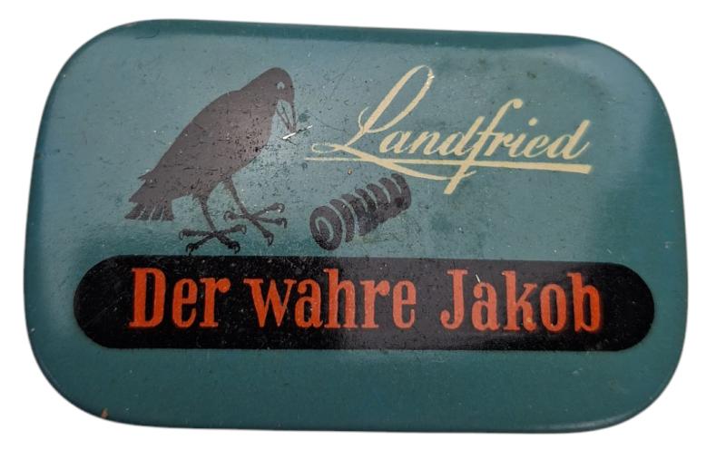 world war 2 period metal can for chewing tabacco 