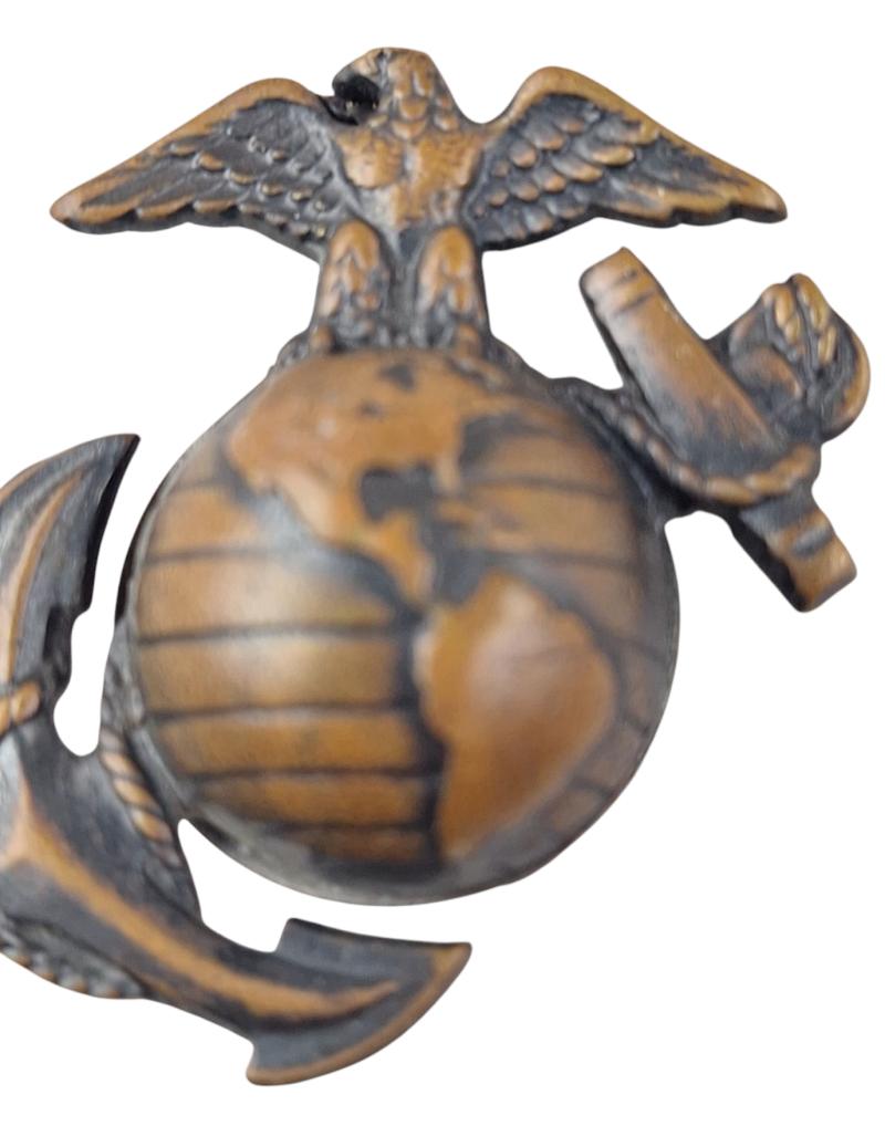 a us ww2 marine corps cap insignia