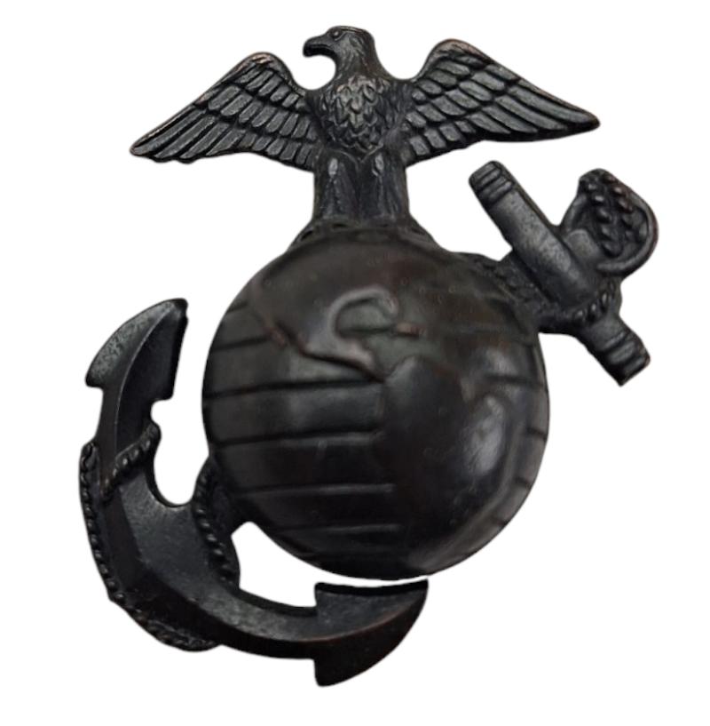a us ww2 marine corps cap insignia