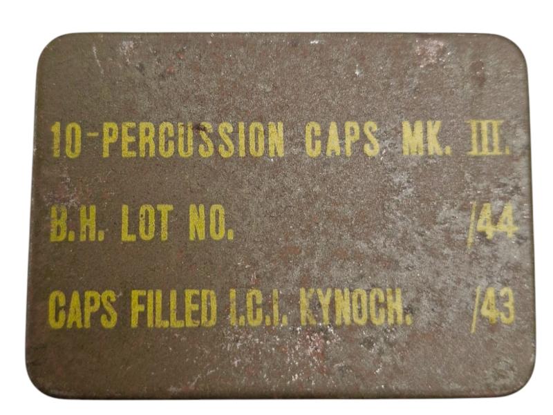 british ww2   10 percussion caps mk 3 metal box