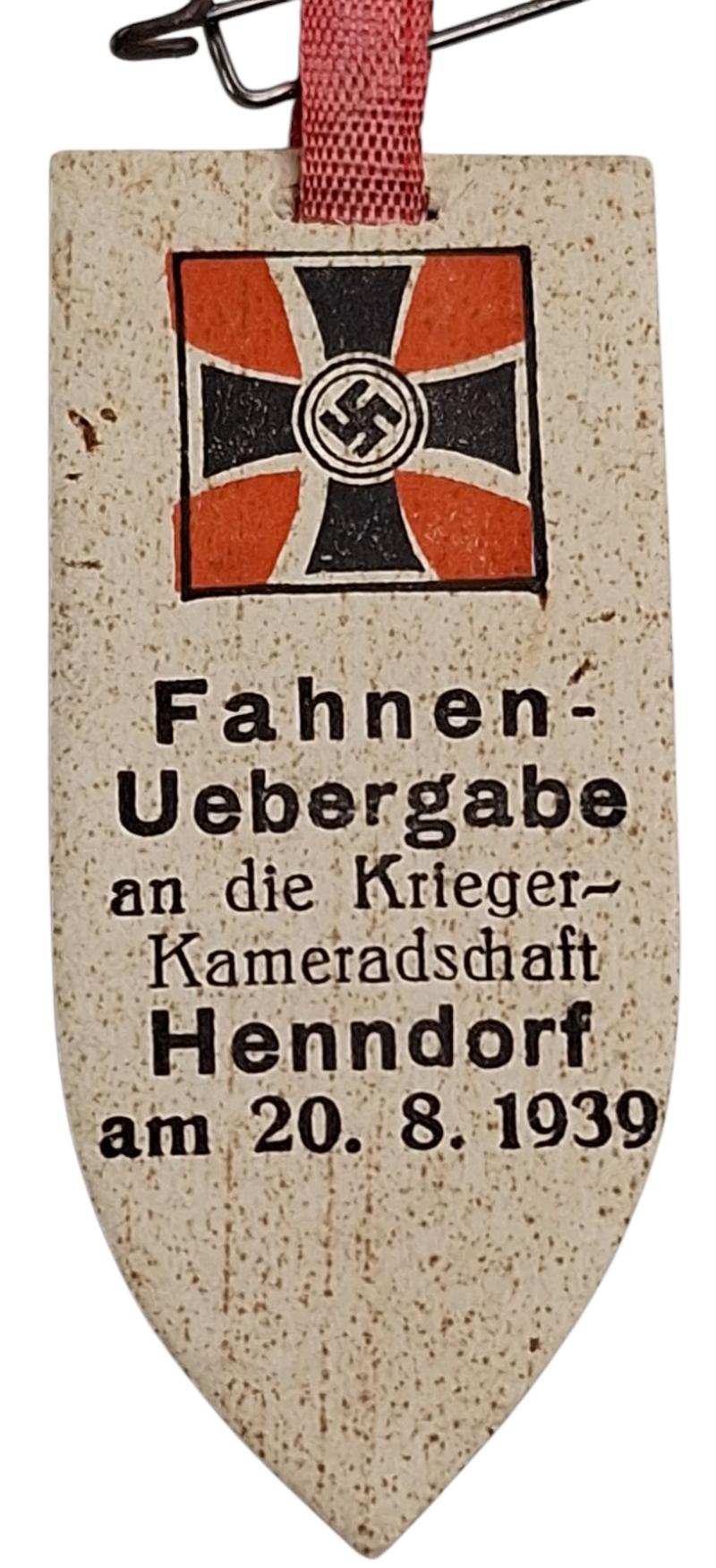 a Fahnen-Uebergabe an die Kriegerkameradschaft
