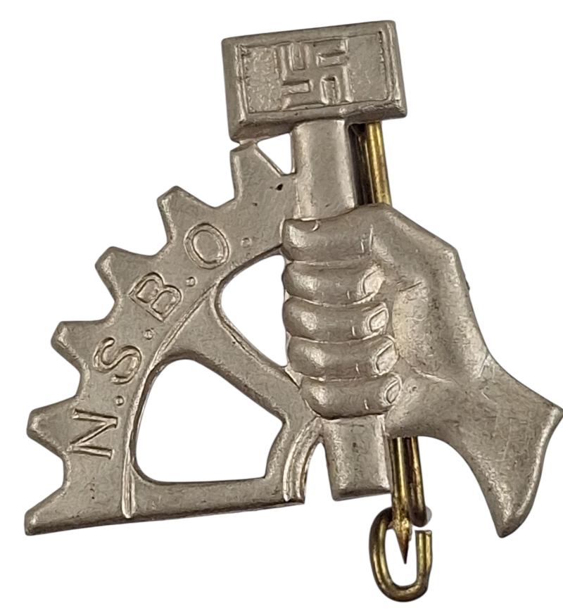 WW2 GERMAN NSBO CAP BADGE