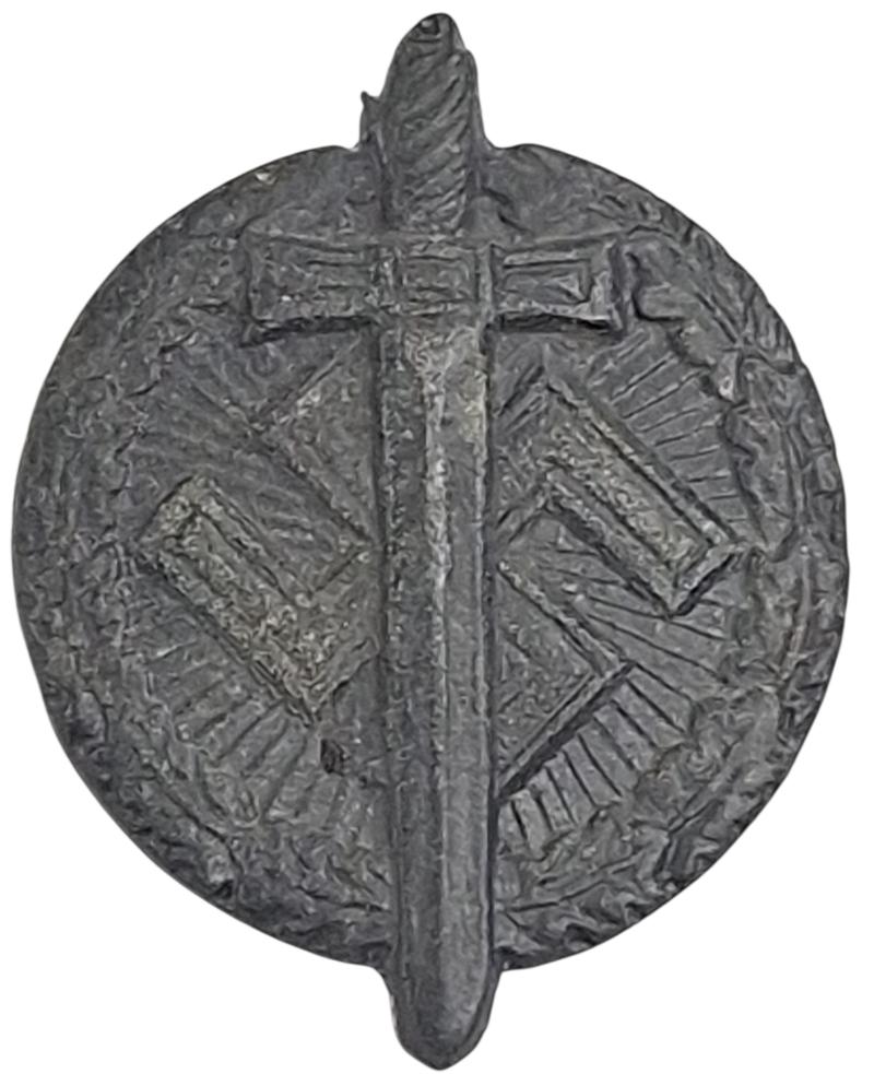 a german ww2 winterhilfswerk abzeichen